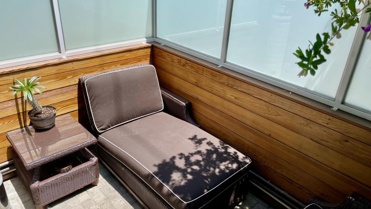 Hollywood's Apartamento
